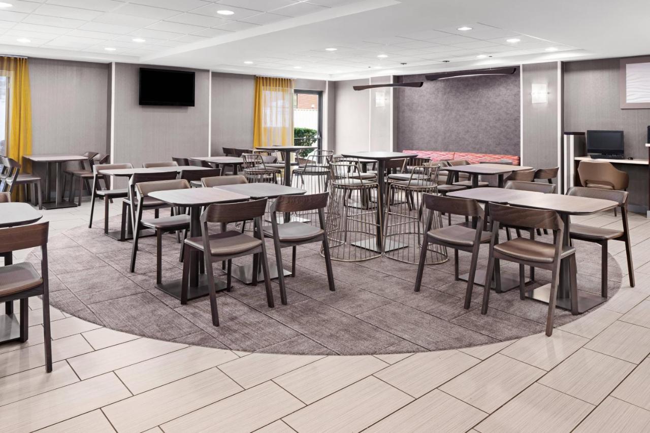 Springhill Hobby Airport Houston